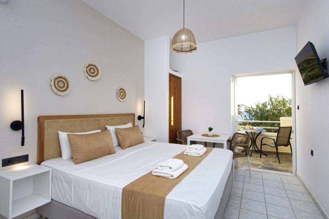 Electra Apartment